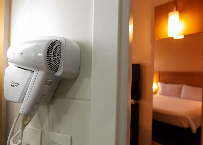 Hotel Ibis Moinhos De Vento 3*